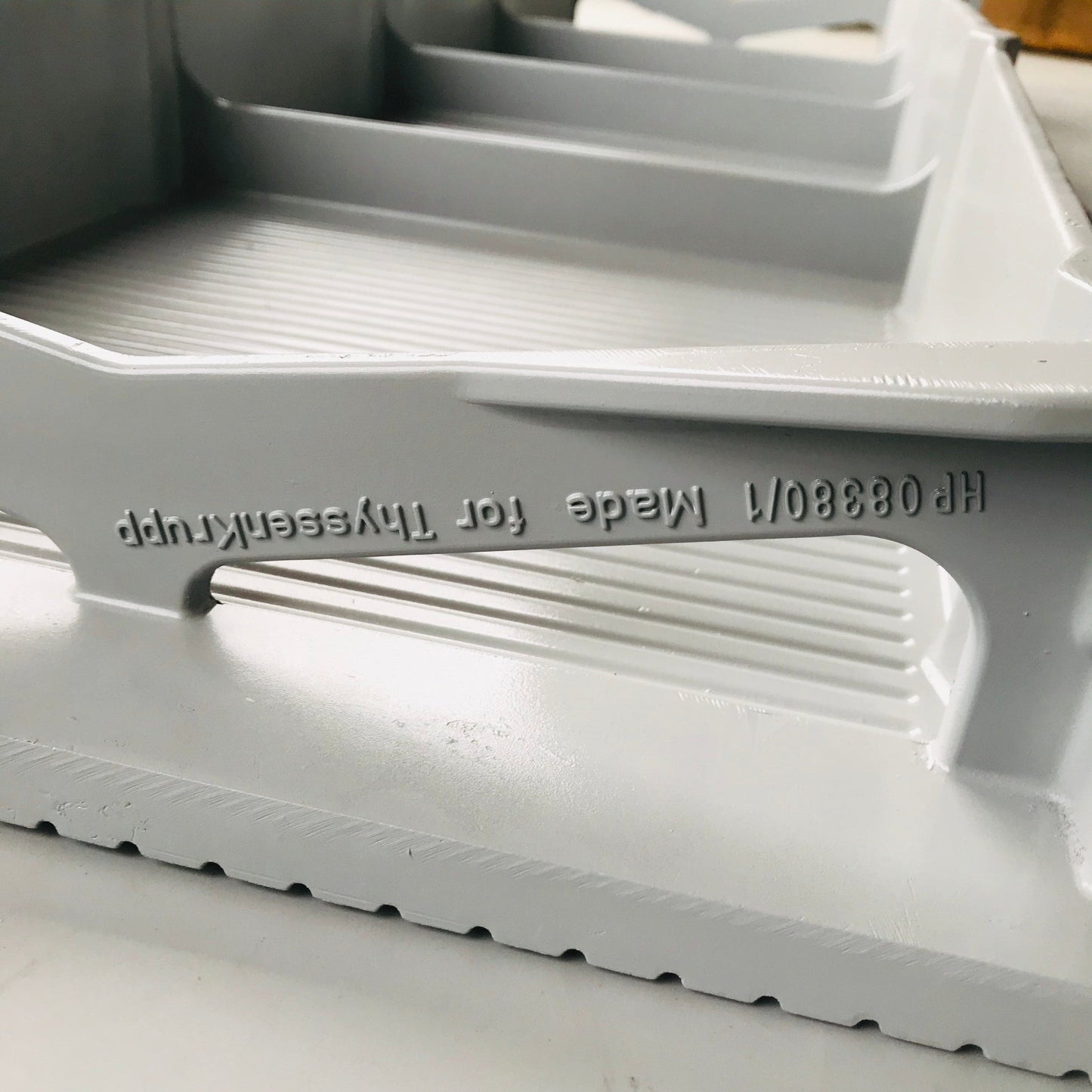 ThyssenKrupp Fahrsteig Stufe 30553100 HP08380/1