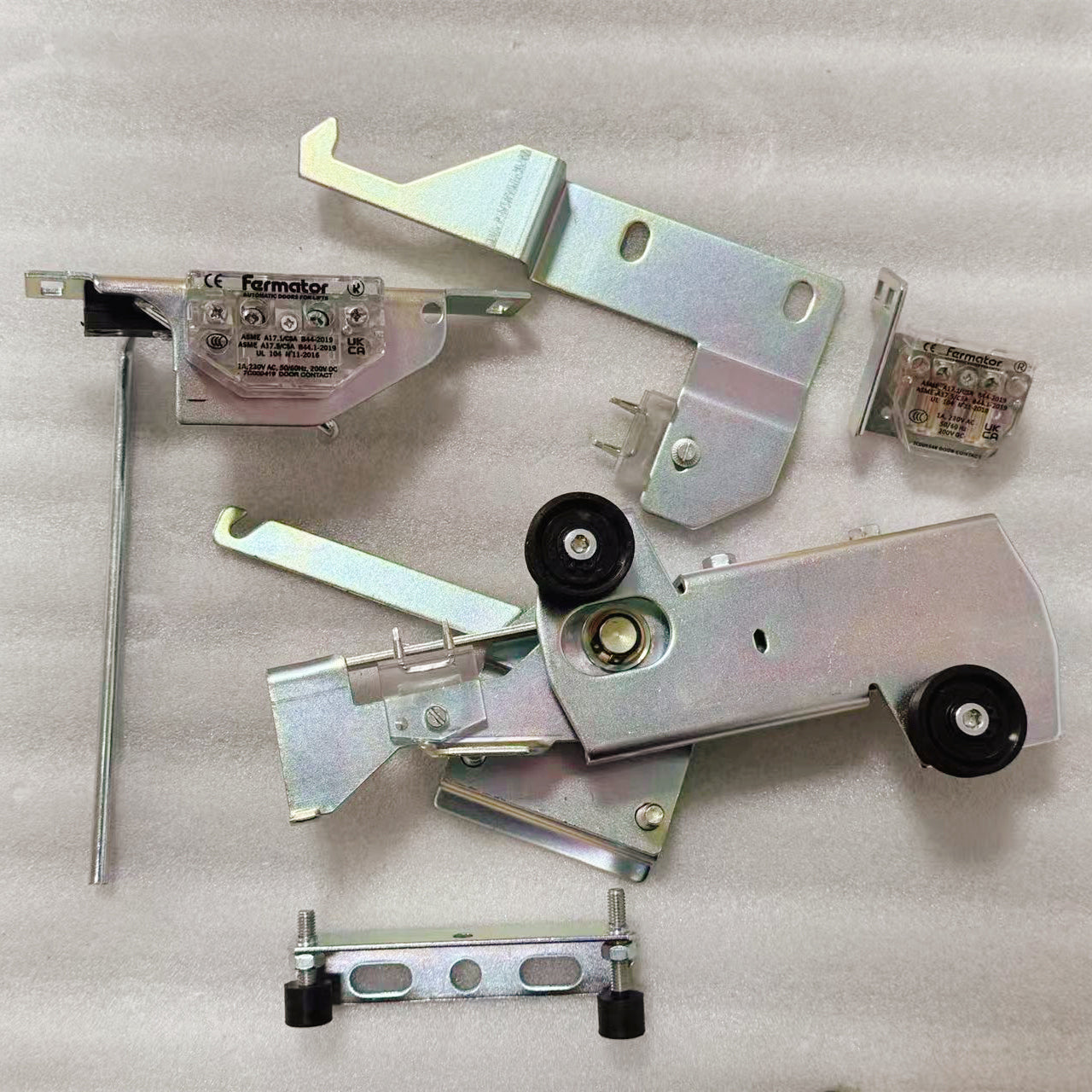 Fermator Landing Door Lock Device For K200 K300 Whole Set
